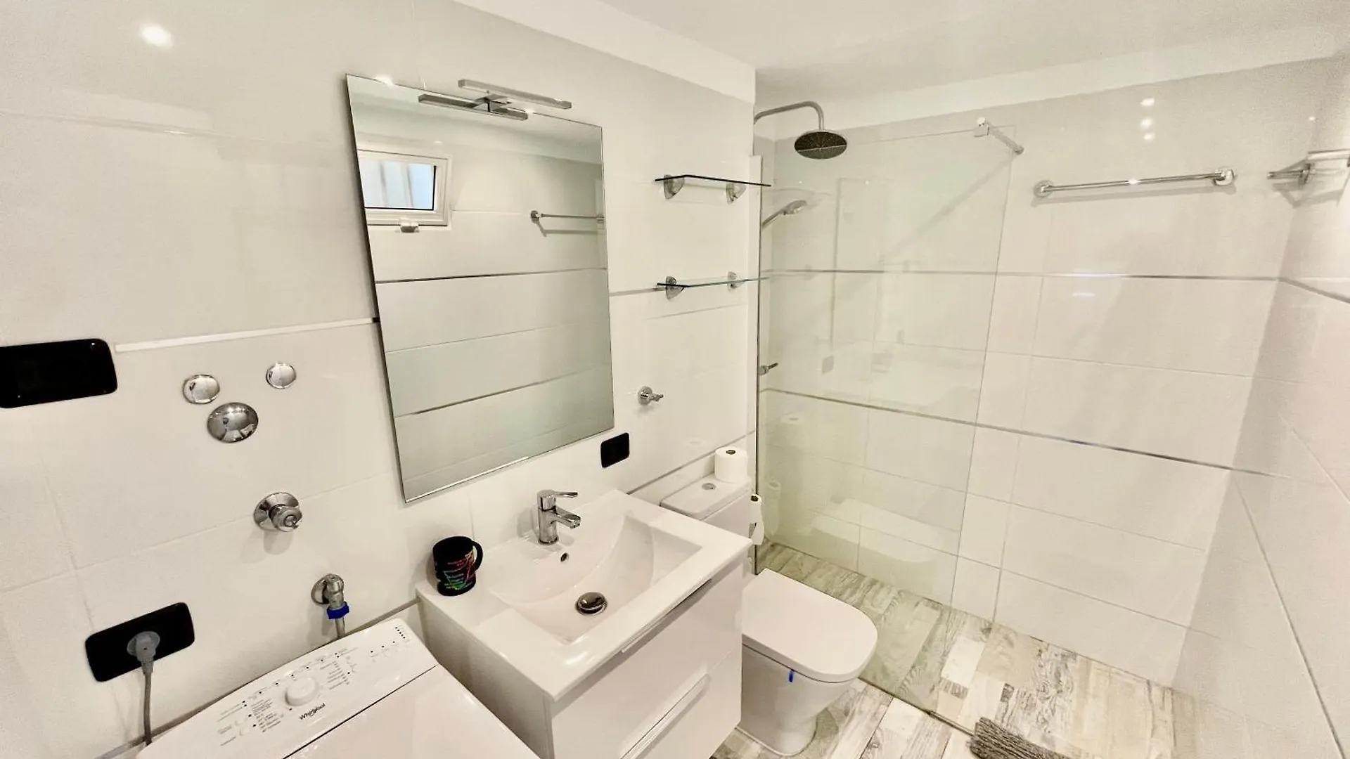 5. Cozy Apartment In Las Americas Playa de las Américas
