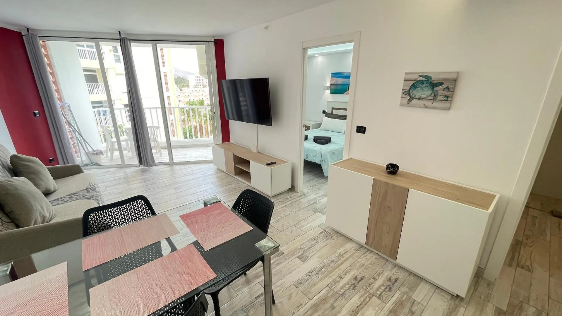 5. Cozy Apartment In Las Americas Playa de las Américas