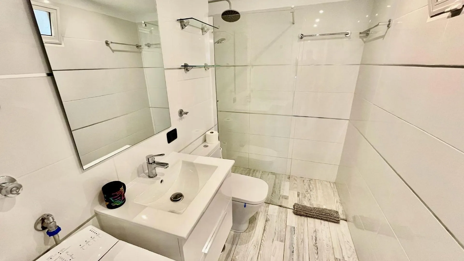 5. Cozy Apartment In Las Americas Playa de las Américas
